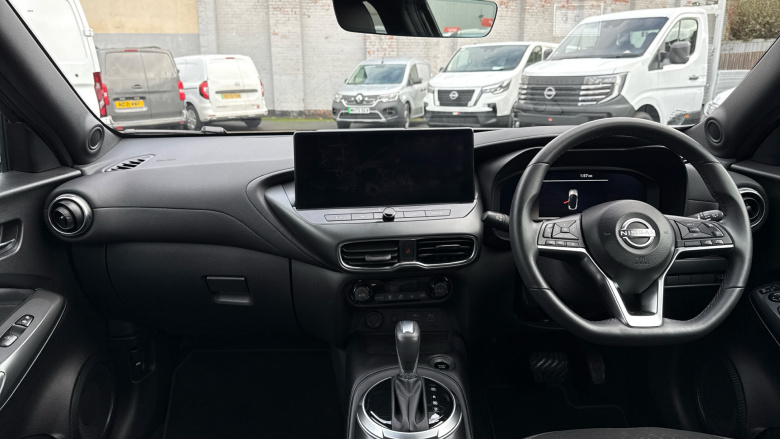 Nissan Juke 1.6 Hybrid N-Connecta 5dr Auto Hybrid Hatchback